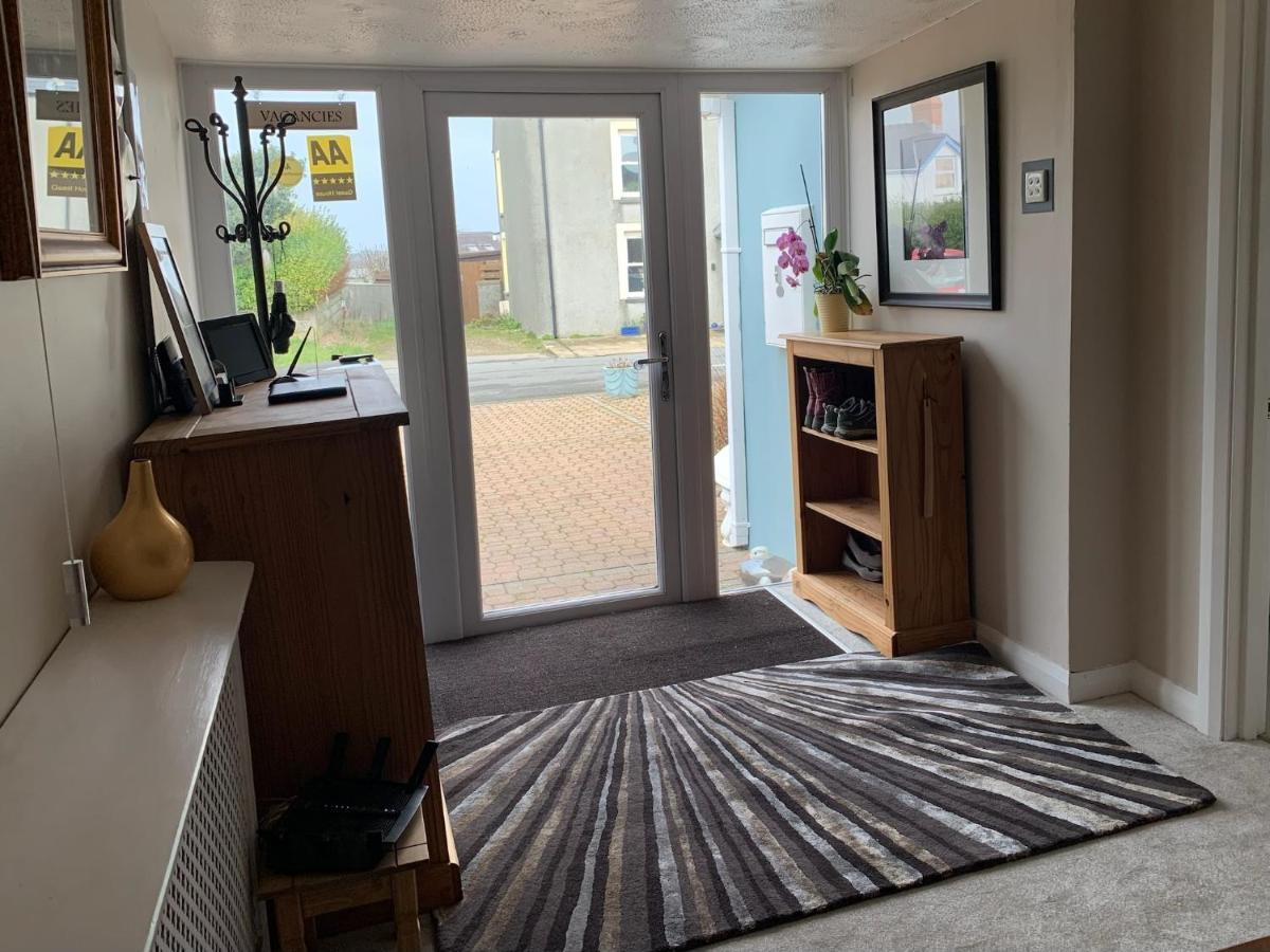 Ramsey House - Luxury Licensed B&B - Parking And Guest Lounge St Davids Eksteriør billede