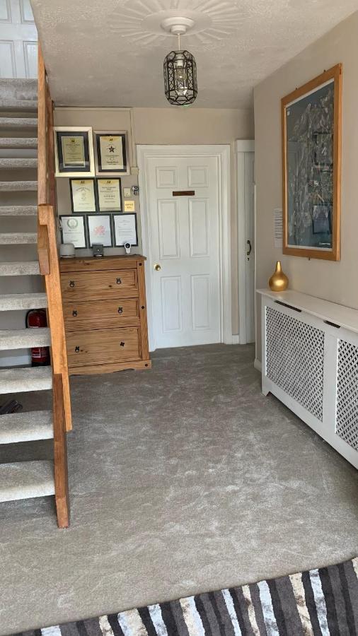 Ramsey House - Luxury Licensed B&B - Parking And Guest Lounge St Davids Eksteriør billede