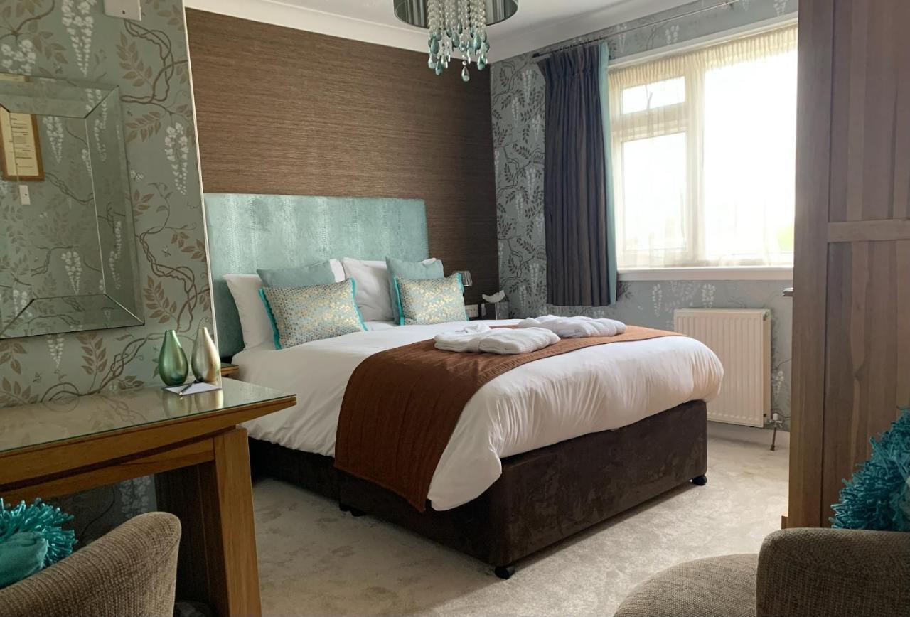 Ramsey House - Luxury Licensed B&B - Parking And Guest Lounge St Davids Eksteriør billede