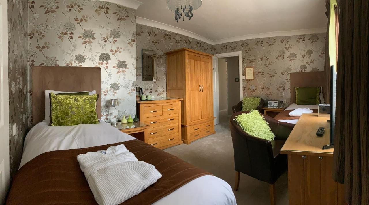 Ramsey House - Luxury Licensed B&B - Parking And Guest Lounge St Davids Eksteriør billede